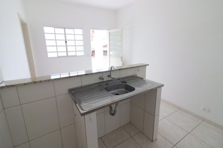 Cozinha de casa para alugar com 1 quarto, 25m² em Vila Osasco, Osasco