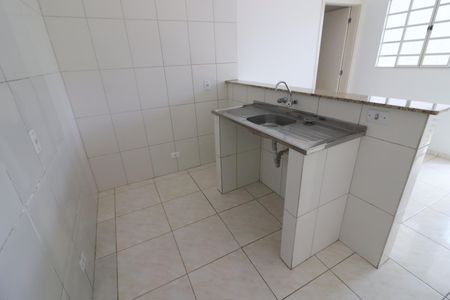 Cozinha de casa para alugar com 1 quarto, 25m² em Vila Osasco, Osasco