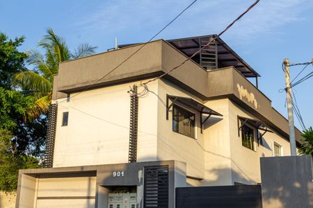 Casa de condomínio para alugar com 102m², 2 quartos e 1 vagaFachada