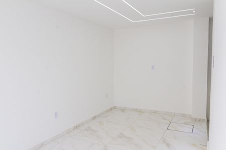 Sala de casa de condomínio para alugar com 2 quartos, 102m² em Campo Grande, Rio de Janeiro