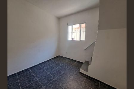 Sala de casa para alugar com 2 quartos, 50m² em Bandeiras, Osasco
