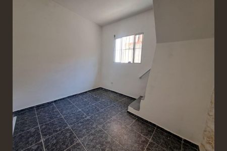 Sala de casa para alugar com 2 quartos, 50m² em Bandeiras, Osasco