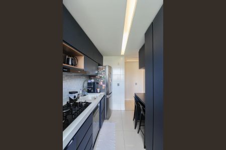 Apartamento à venda com 60m², 2 quartos e 1 vaga Apartamento à venda com 60m², 2 quartos e 1 vagaCozinha e Área de Serviço