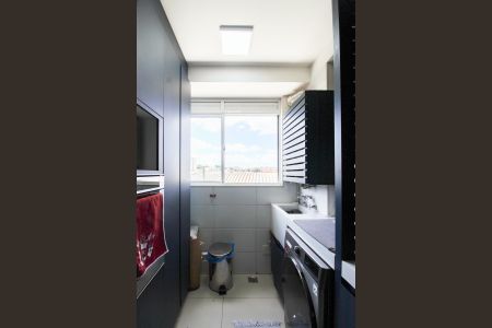 Apartamento à venda com 60m², 2 quartos e 1 vaga Apartamento à venda com 60m², 2 quartos e 1 vagaCozinha e Área de Serviço