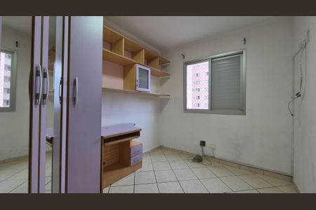 Apartamento para alugar com 68m², 3 quartos e 1 vagaQuarto