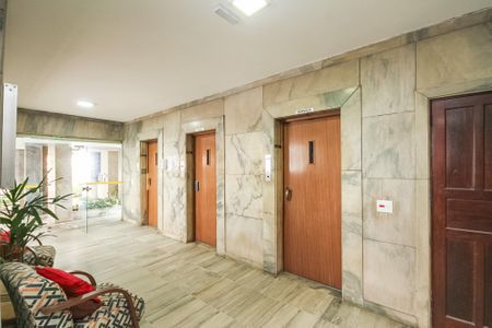 Apartamento à venda com 136m², 3 quartos e 1 vagaHall social