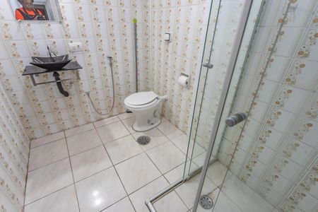 Apartamento para alugar com 55m², 2 quartos e 2 vagasBanheiro 