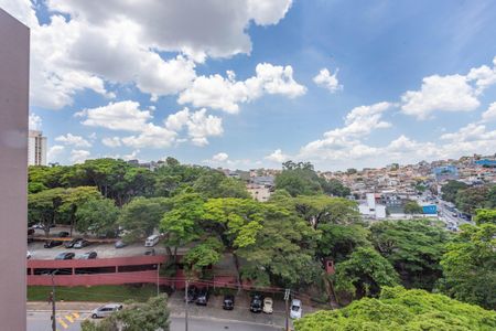 Apartamento para alugar com 55m², 2 quartos e 2 vagasVista da sala 