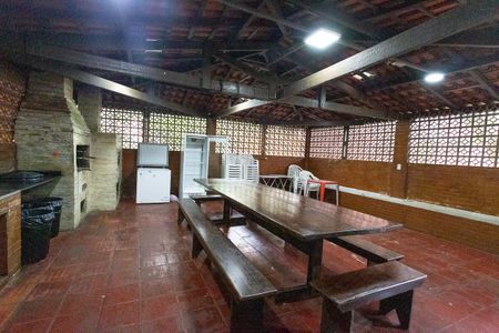 Apartamento para alugar com 55m², 2 quartos e 2 vagasÁrea comum - Churrasqueira