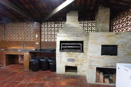 Apartamento para alugar com 55m², 2 quartos e 2 vagasÁrea comum - Churrasqueira