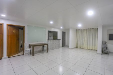 Apartamento para alugar com 55m², 2 quartos e 2 vagasÁrea comum - Salão de festas