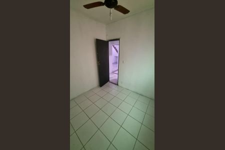 Quarto de casa para alugar com 2 quartos, 78m² em Rocha Miranda, Rio de Janeiro