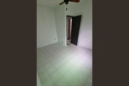 Quarto de casa para alugar com 2 quartos, 78m² em Rocha Miranda, Rio de Janeiro