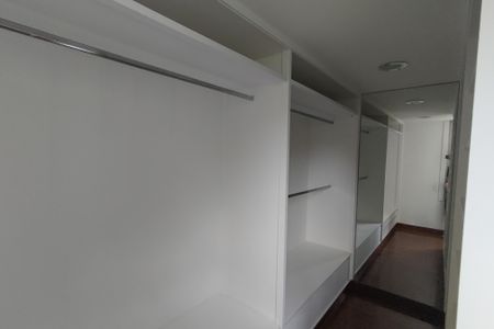 Apartamento à venda com 95m², 3 quartos e 1 vagaCloset da suíte