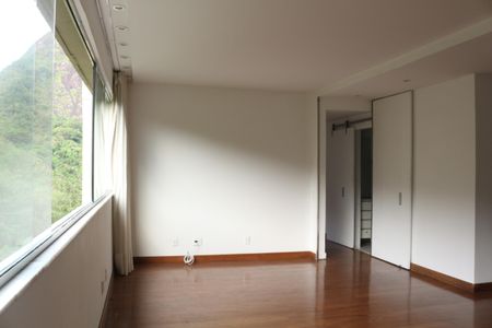 Apartamento à venda com 95m², 3 quartos e 1 vagaSala