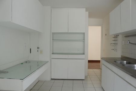 Apartamento à venda com 95m², 3 quartos e 1 vagaCozinha