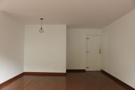 Apartamento à venda com 95m², 3 quartos e 1 vagaSala