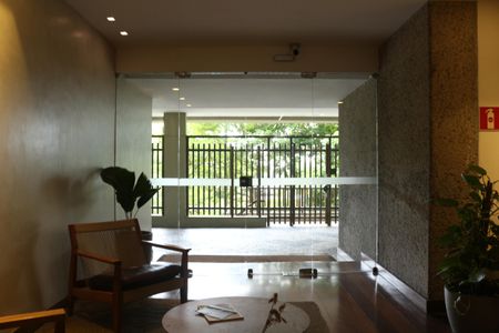 Apartamento à venda com 95m², 3 quartos e 1 vagaFachada e portaria