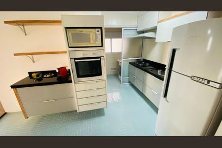 Apartamento à venda com 80m², 2 quartos e 1 vagaFoto 02