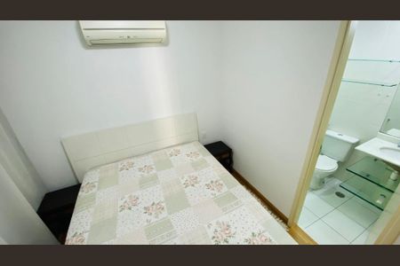 Apartamento à venda com 80m², 2 quartos e 1 vagaFoto 08