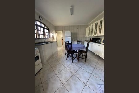 Casa de Condomínio para alugar com 3 quartos, 120m² em Chácara Recanto Verde, Cotia