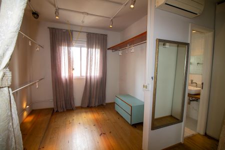 Apartamento para alugar com 233m², 3 quartos e 4 vagasCloset da Suíte 2