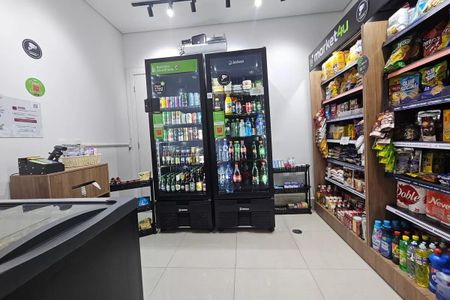 Apartamento para alugar com 233m², 3 quartos e 4 vagasÁrea comum - Minimercado