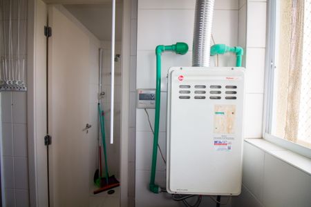 Apartamento para alugar com 233m², 3 quartos e 4 vagasÁrea de Serviço