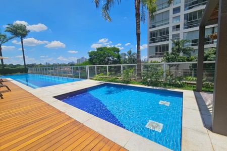 Apartamento para alugar com 233m², 3 quartos e 4 vagasÁrea comum - Piscina