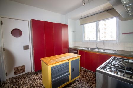Apartamento para alugar com 233m², 3 quartos e 4 vagasCozinha
