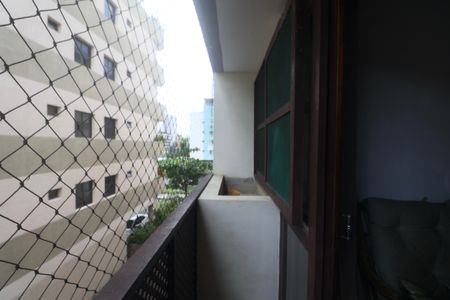 Varanda de apartamento para alugar com 2 quartos, 80m² em Jardim A. Maria, Guarujá