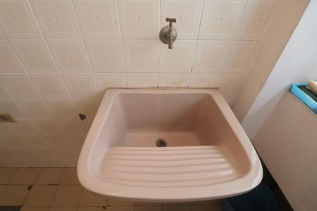 Apartamento para alugar com 80m², 2 quartos e 1 vagaÁrea de Serviço