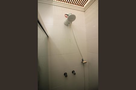 Casa à venda com 93m², 2 quartos e 2 vagasBanheiro da Suíte 1