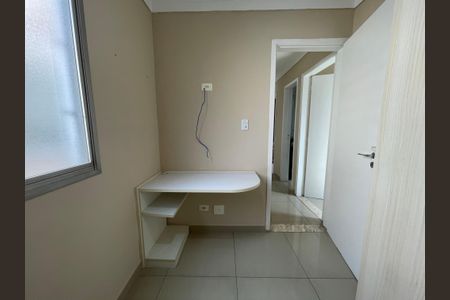 Apartamento para alugar com 76m², 3 quartos e 1 vagaQuarto 2
