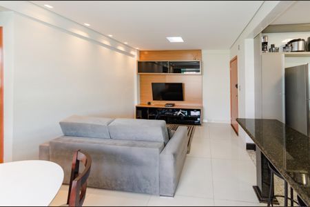 Apartamento para alugar com 60m², 2 quartos e 2 vagas Apartamento para alugar com 60m², 2 quartos e 2 vagasSala