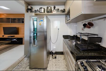 Apartamento para alugar com 60m², 2 quartos e 2 vagas Apartamento para alugar com 60m², 2 quartos e 2 vagasCozinha