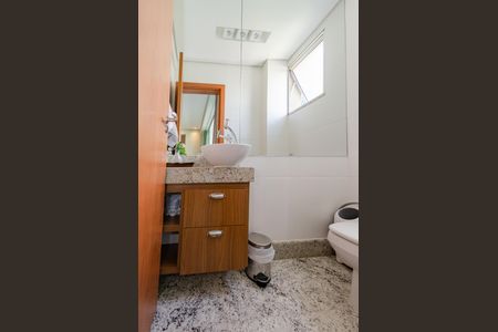 Apartamento para alugar com 2 quartos, 60m² em Buritis, Belo Horizonte