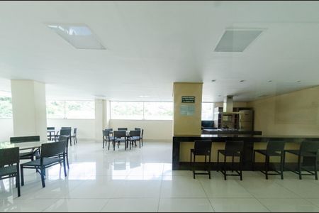 Apartamento para alugar com 60m², 2 quartos e 2 vagas Apartamento para alugar com 60m², 2 quartos e 2 vagasÁrea comum