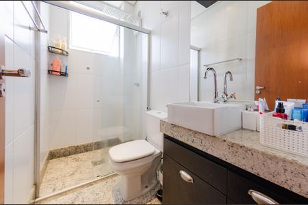 Apartamento para alugar com 60m², 2 quartos e 2 vagas Apartamento para alugar com 60m², 2 quartos e 2 vagasBanheiro suíte 2