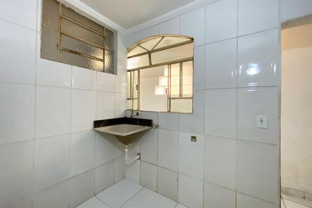 Cozinha de casa para alugar com 1 quarto, 50m² em Sagrada Família, Belo Horizonte