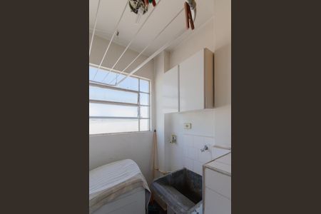 Apartamento à venda com 43m², 1 quarto e sem vagaCozinha e Área de Serviço