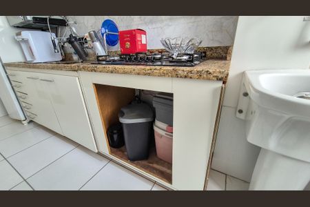 Apartamento à venda com 53m², 2 quartos e 1 vagaCozinha e Área de Serviço