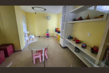 Apartamento à venda com 53m², 2 quartos e 1 vagaÁrea externa comum do condomínio 