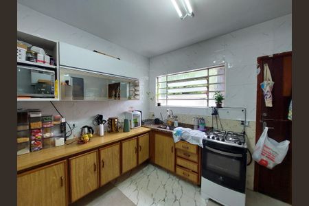 Casa para alugar com 290m², 3 quartos e 2 vagasCozinha