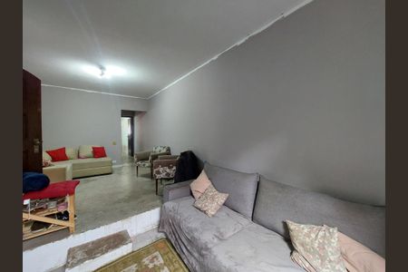 Casa para alugar com 290m², 3 quartos e 2 vagasSala