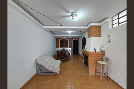 Casa para alugar com 290m², 3 quartos e 2 vagasSalão de Festas