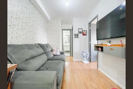 Sala de apartamento para alugar com 2 quartos, 40m² em Padroeira, Osasco