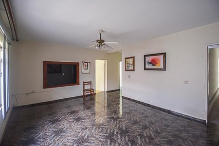 Sala de casa para alugar com 2 quartos, 200m² em Rudge Ramos, São Bernardo do Campo