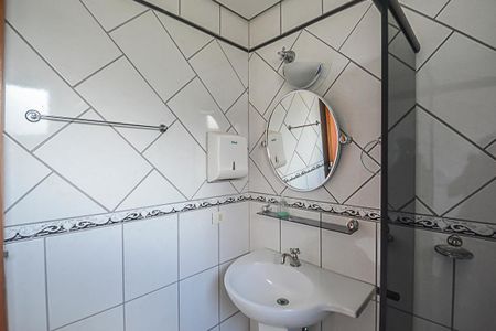 Casa à venda com 200m², 2 quartos e 5 vagasCasa 2