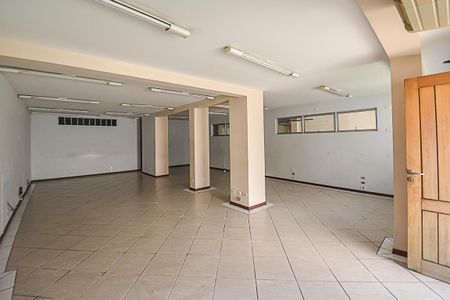 Casa à venda com 200m², 2 quartos e 5 vagasCasa 2